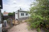 621 Pineview Place - Photo 32