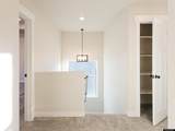 621 Memory - Photo 17
