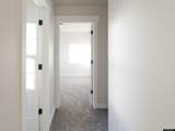 621 Memory - Photo 18