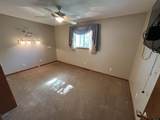 917 Eastview - Photo 17