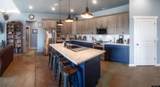 646 Bear Lane - Photo 4