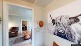 219 6th St E - Photo 4