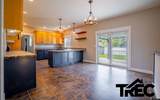 642 Cedarwood Dr - Photo 5
