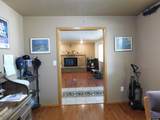 820 Stephens St - Photo 6