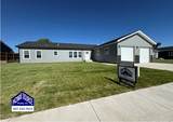 625 Cottonwood Lane - Photo 1