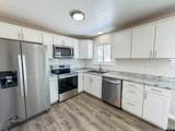 1114 Westview Dr - Photo 5