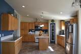 121 W Owen Avenue - Photo 8