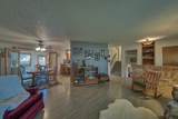 1806 Circle Road - Photo 3