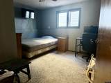 1808 Crest Way - Photo 14