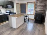 1327 A 9th W - Photo 6