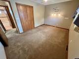 917 Eastview - Photo 12