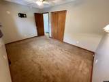 917 Eastview - Photo 13