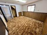 917 Eastview - Photo 31