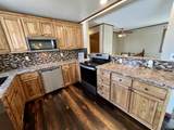 917 Eastview - Photo 8