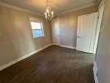 205 Gale - Photo 12