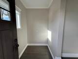 205 Gale - Photo 4