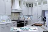 2785 Berkshire Way - Photo 9