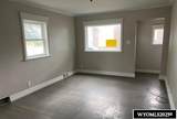 205 Gale - Photo 16