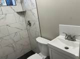 205 Gale - Photo 17
