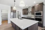 1072 Cornwall St - Photo 11