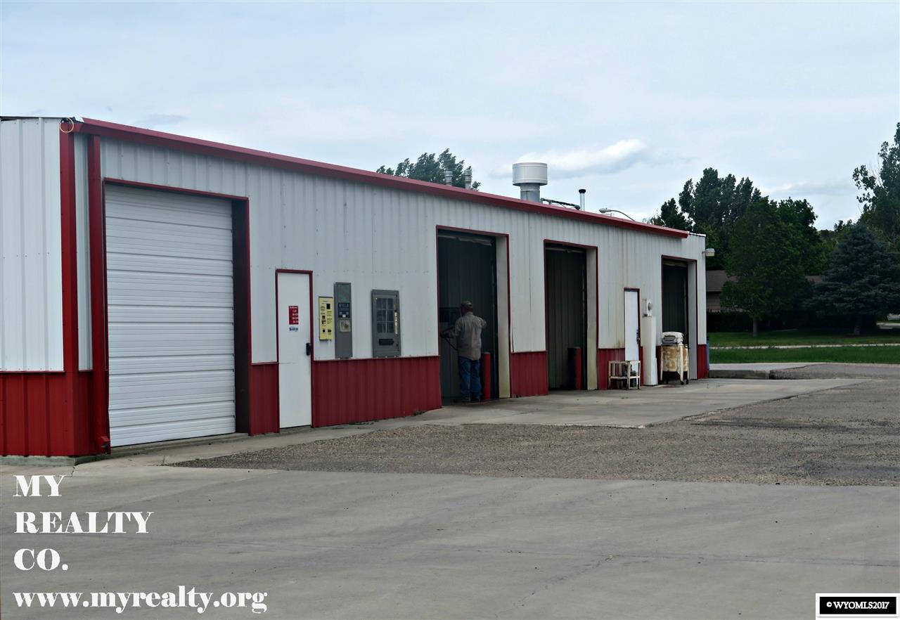 1704 Richards Street - Photo 1