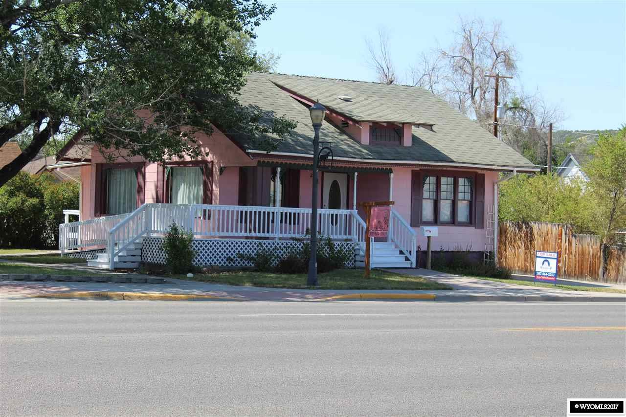 224 6th Street - Photo 1