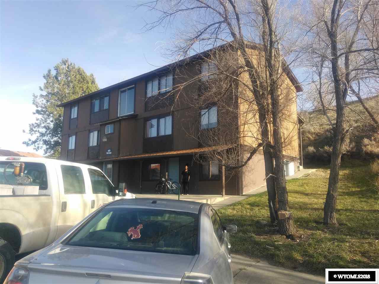 613 Dorsey - Photo 1