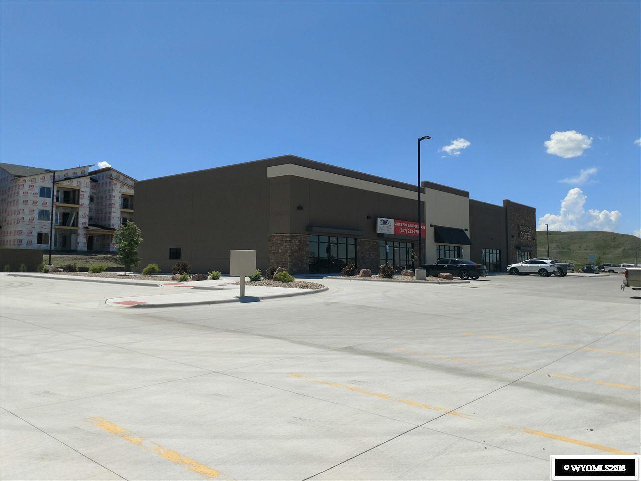 4621 Wyoming Boulevard - Photo 1