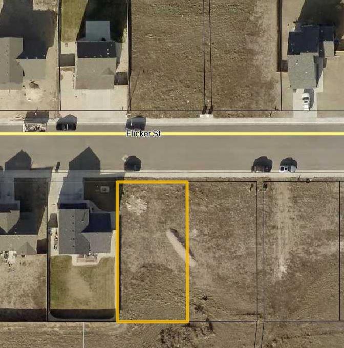 915 Flicker Street - Photo 1