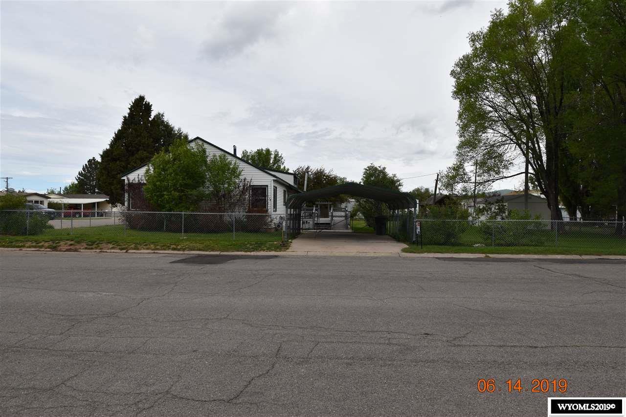 148 Willow Dr. - Photo 1
