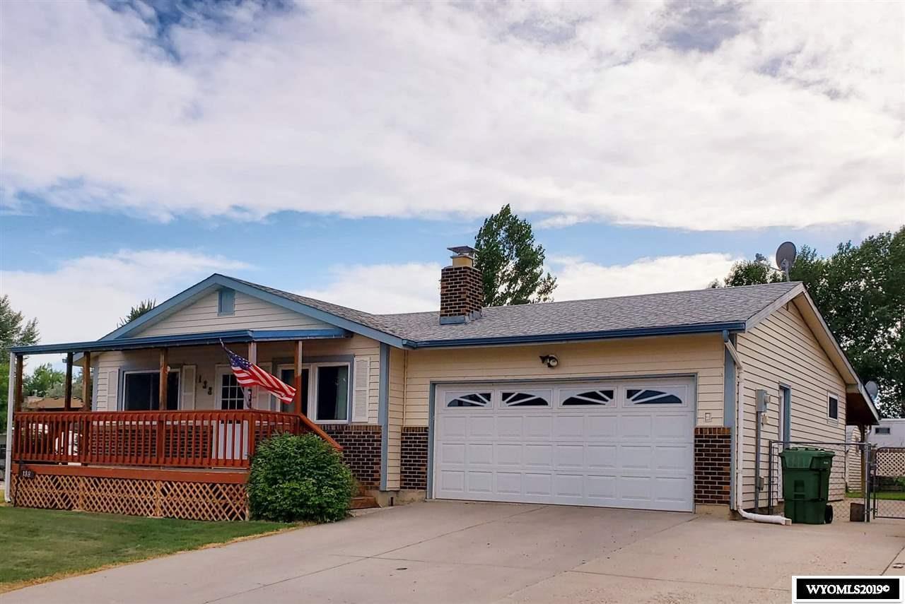 138 Windriver Drive - Photo 1