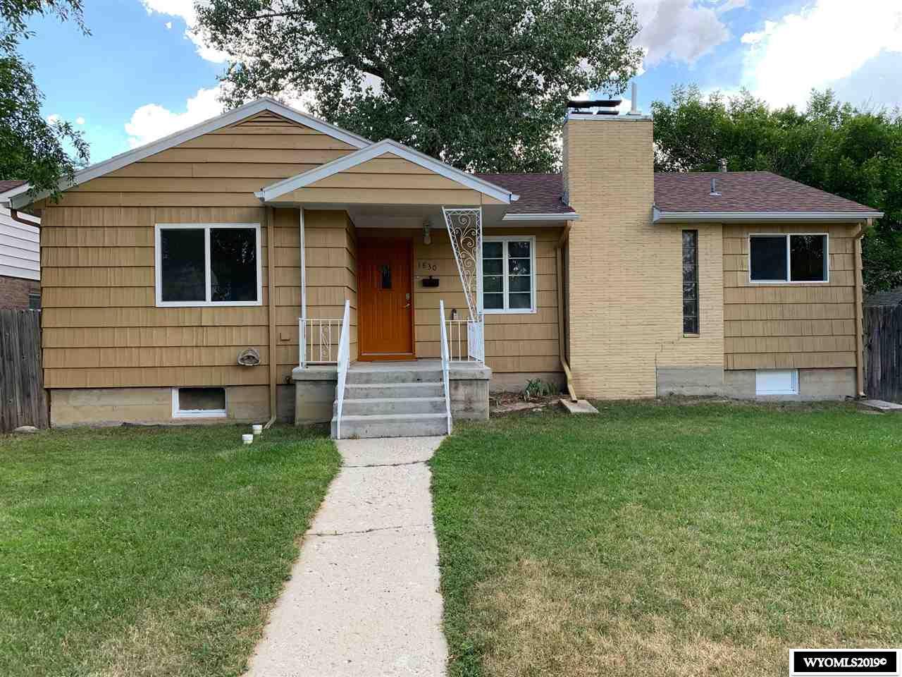 1830 Jackson - Photo 1