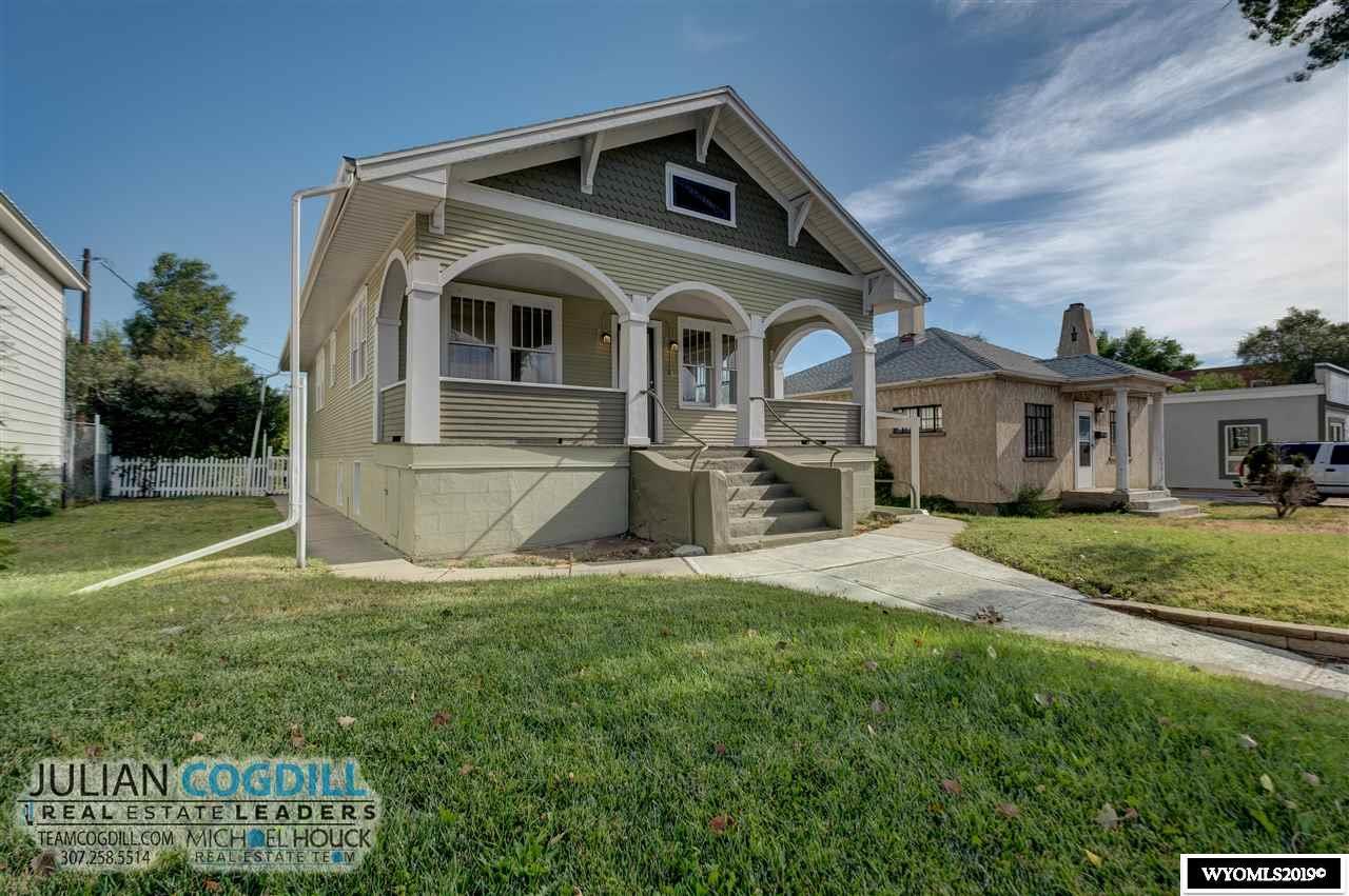 1112 2nd Street - Photo 1