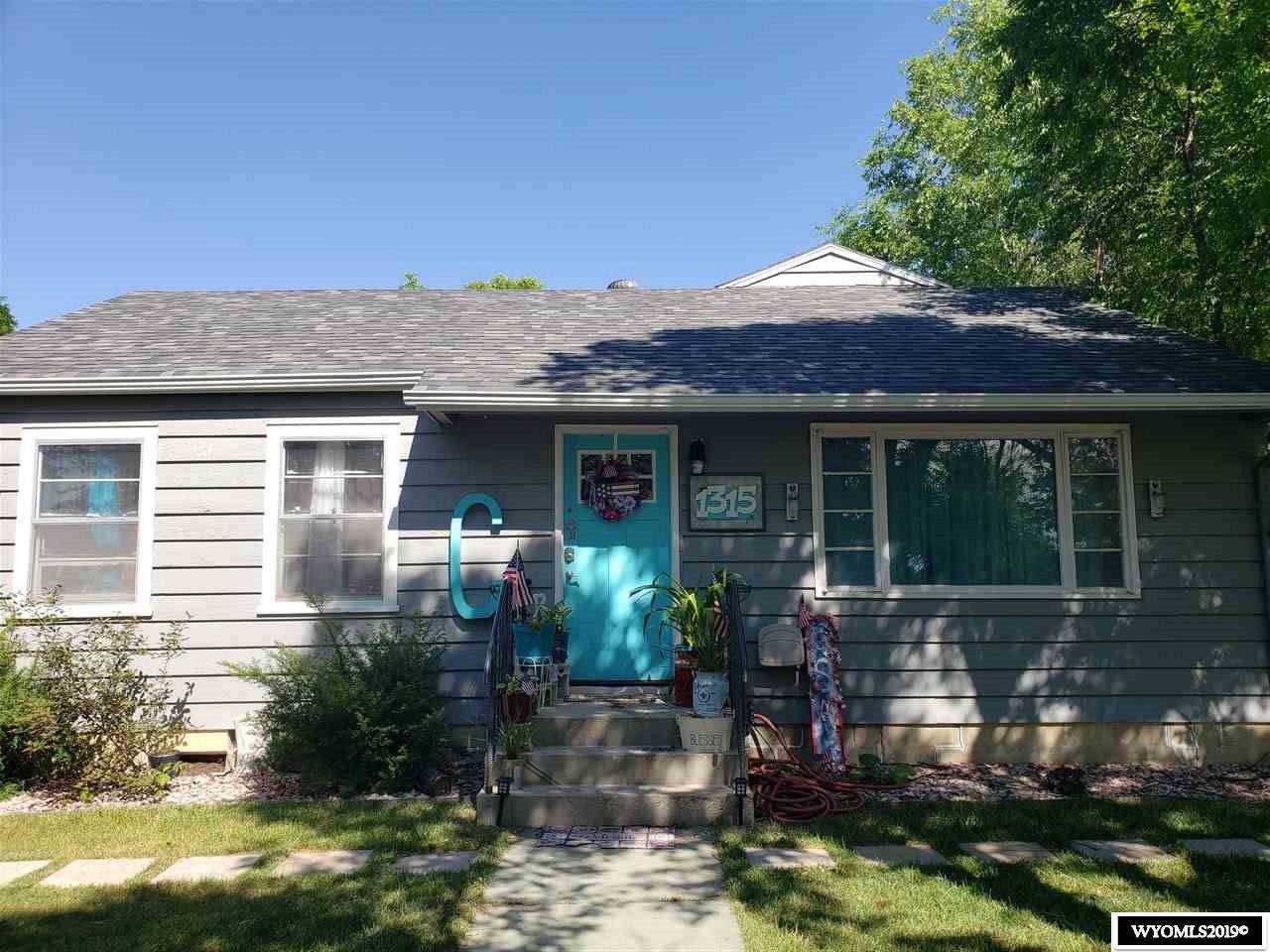1315 Wilson Street - Photo 1
