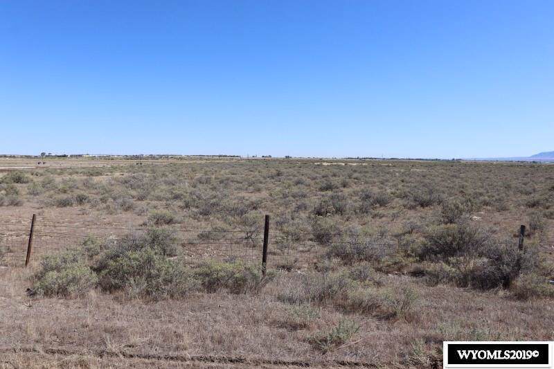 Zero And 10 Mile Road - Photo 1