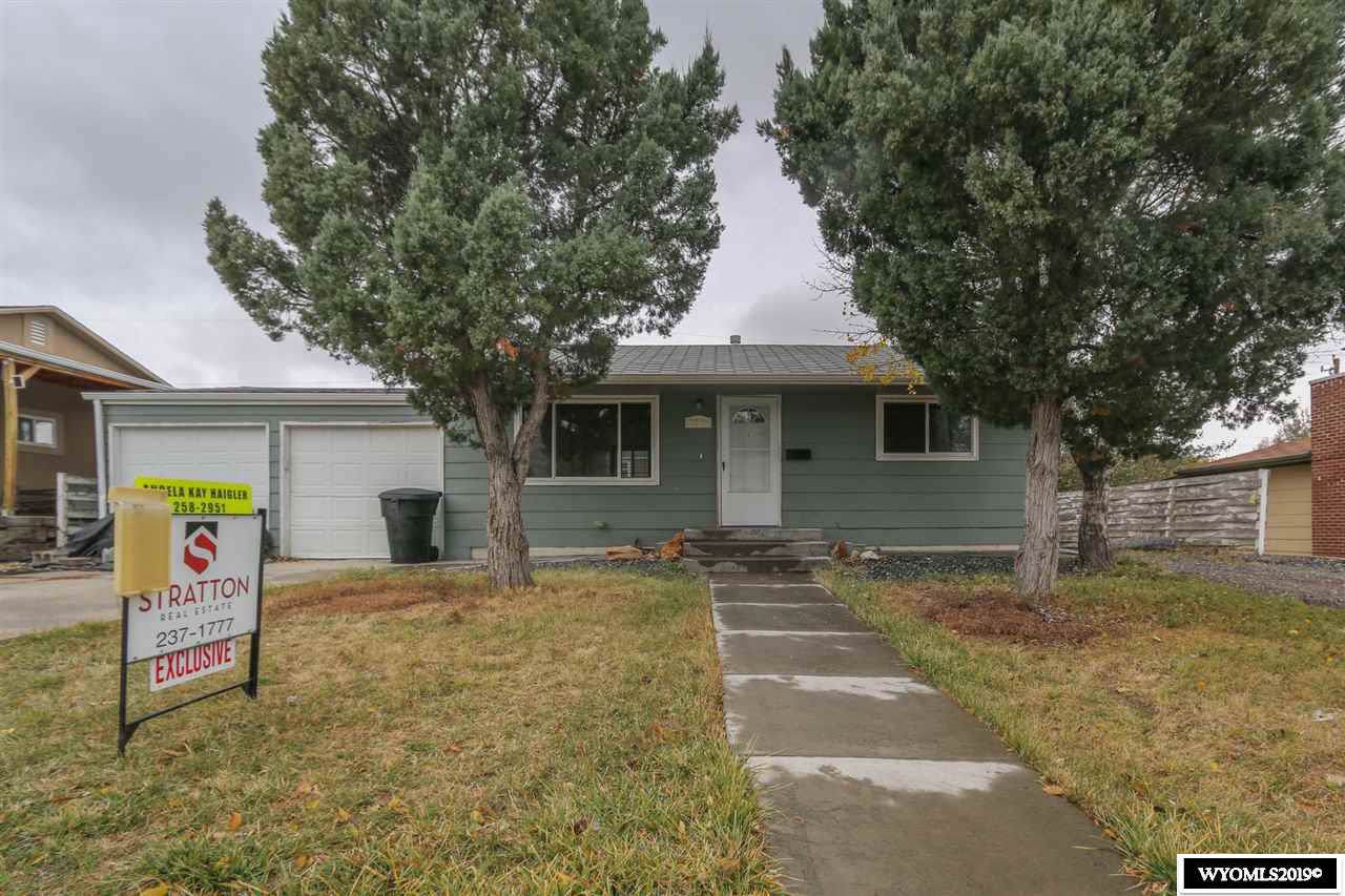 2220 Washington - Photo 1