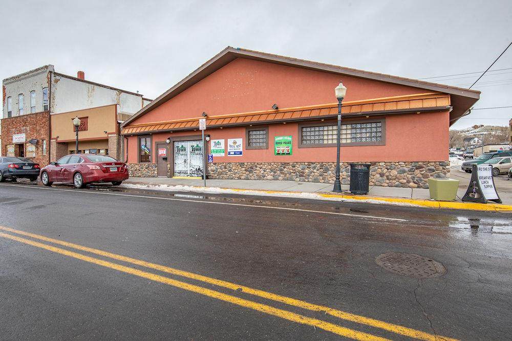 95 Railroad Avenue - Photo 1