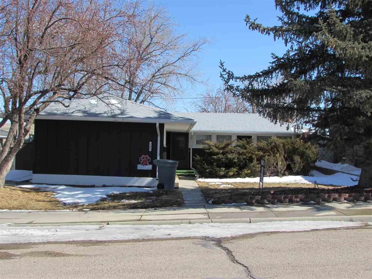1123 Adams Avenue - Photo 1