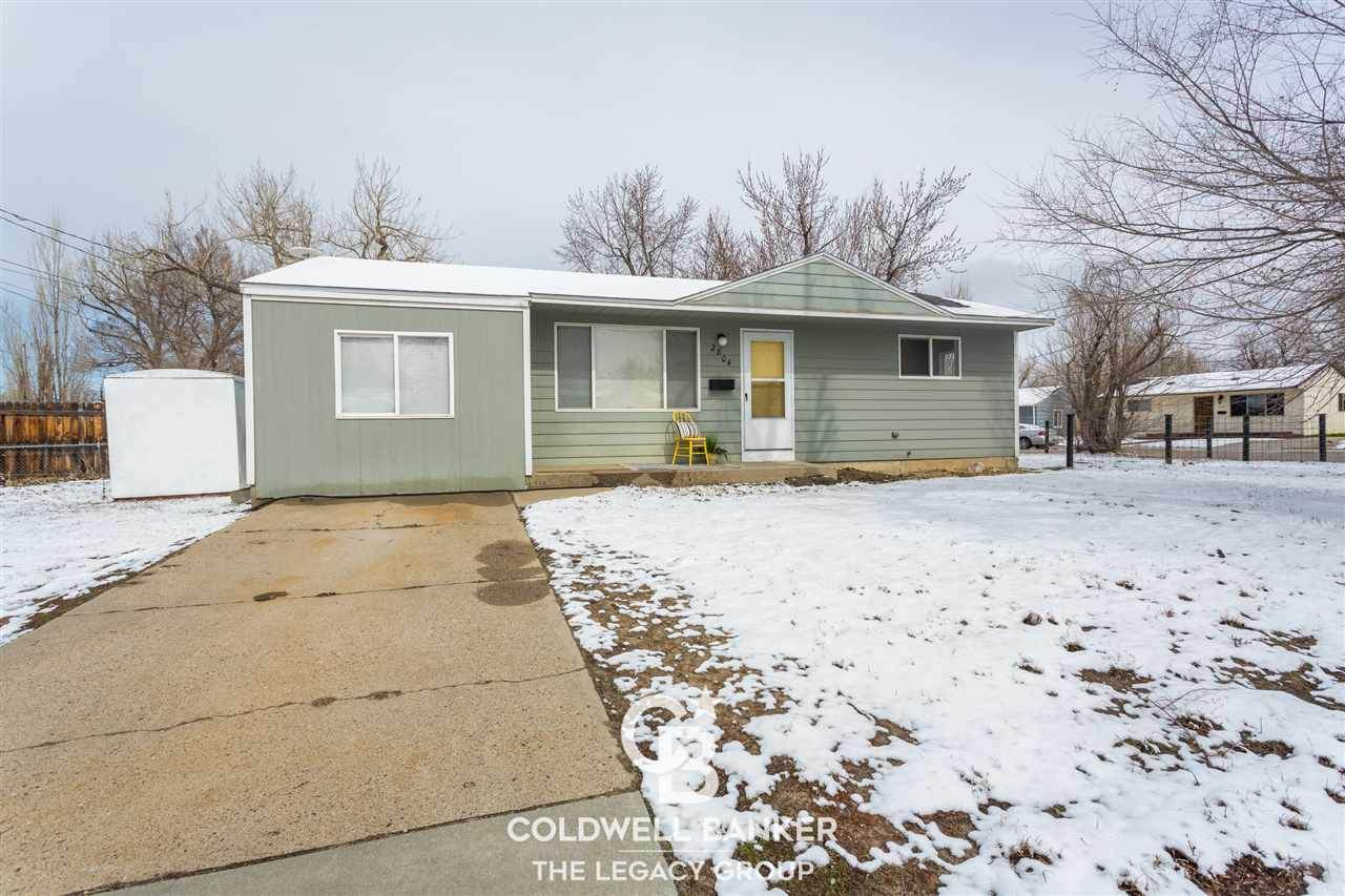 2804 Desmet Drive - Photo 1