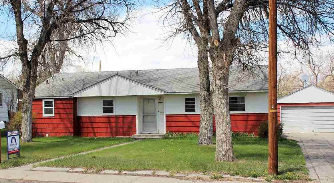 1300 Amoretti Street - Photo 1