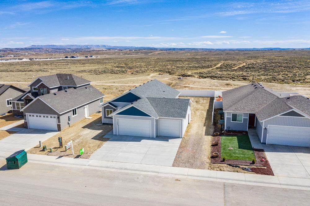 1524 Eagle Way - Photo 1 1524 Eagle Way - Photo 1