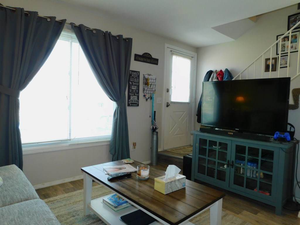 2030 Reagan Avenue - Photo 1 2030 Reagan Avenue - Photo 1