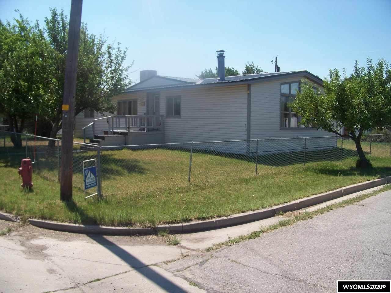 201 Washington - Photo 1