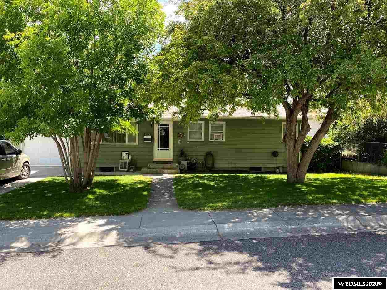 1009 Westwood Drive - Photo 1