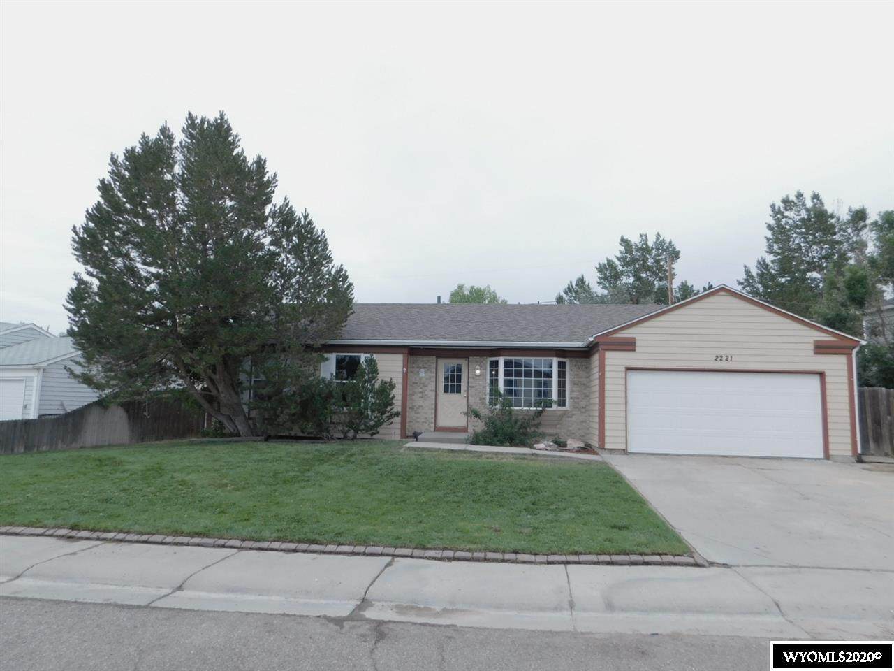 2221 Lennox Avenue - Photo 1