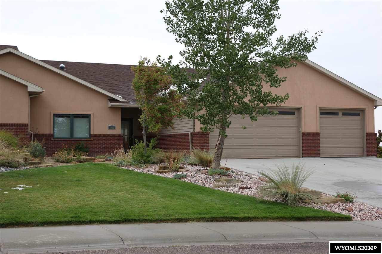3061 18th Street - Photo 1
