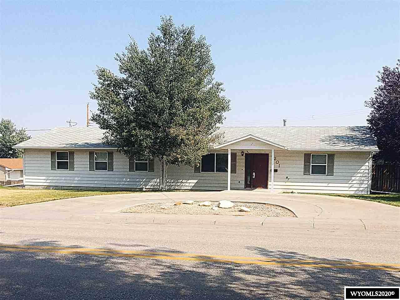 2201 Mckinley Street - Photo 1