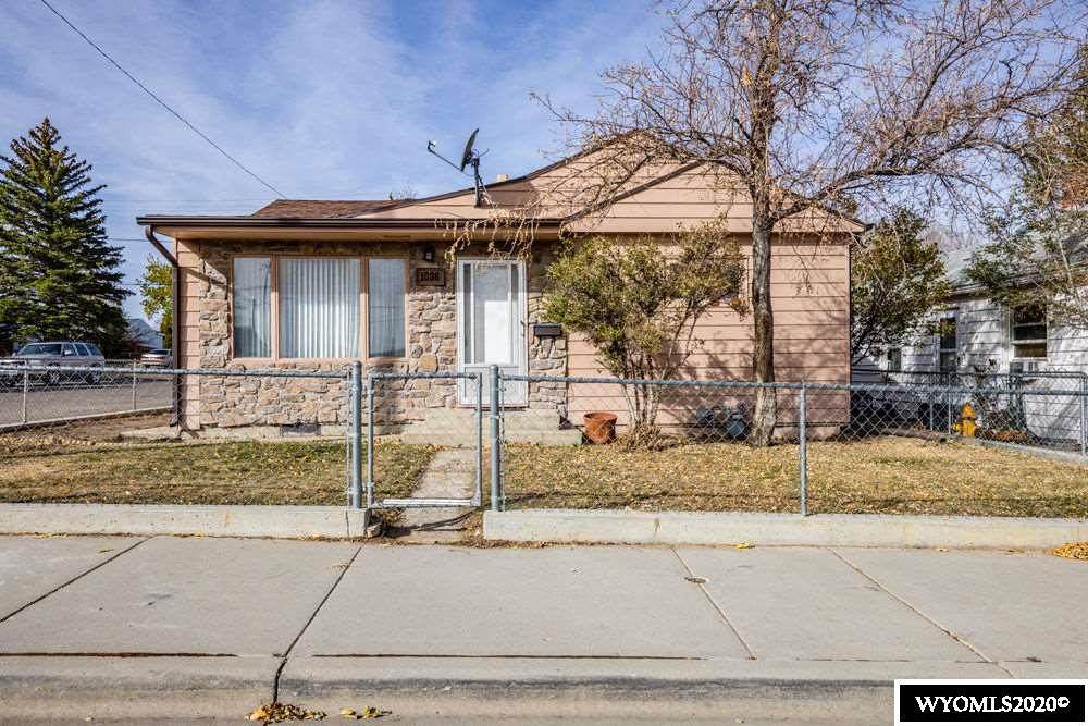 1036 Adams Avenue - Photo 1