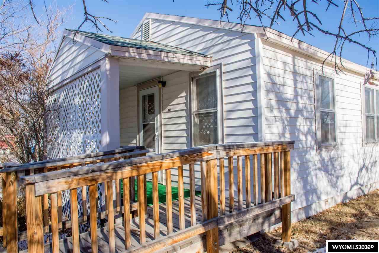 501 10th E. Street - Photo 1