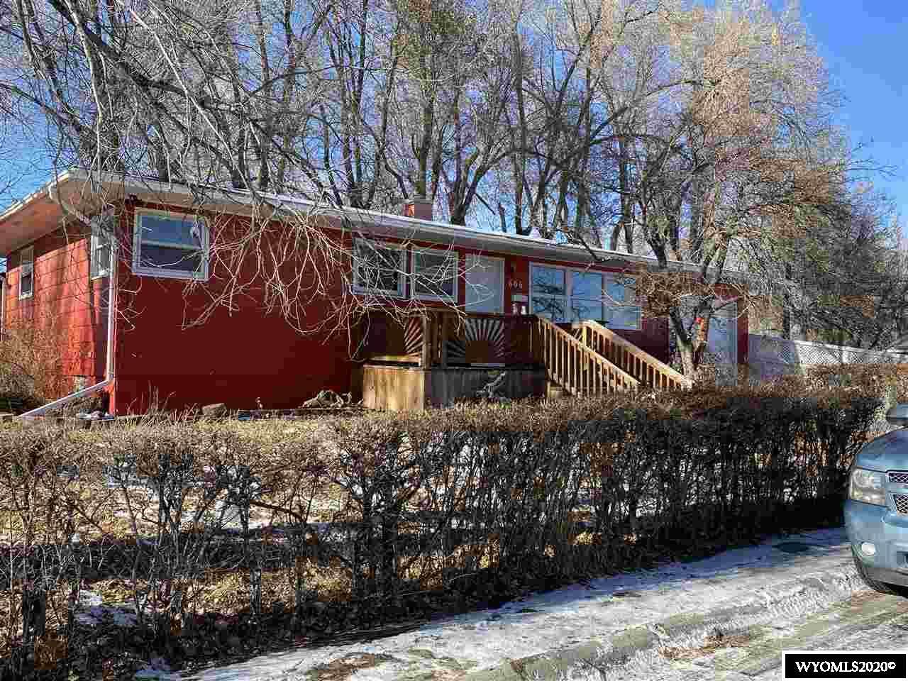 606 10th East - Photo 1
